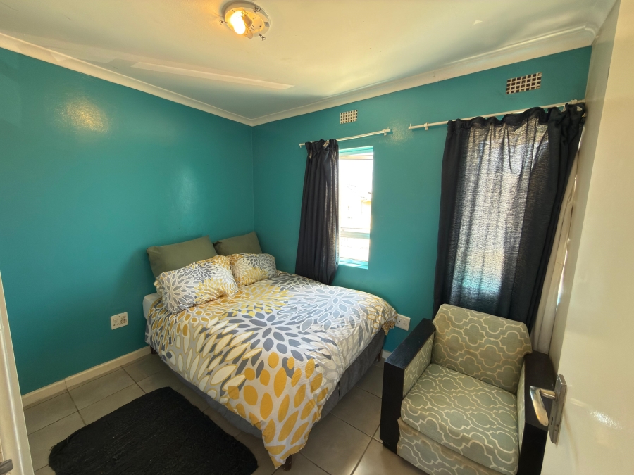 2 Bedroom Property for Sale in Parklands East Western Cape